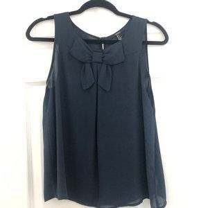 Chic Navy Blue top with a Bow Design